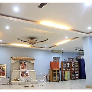 Neeranand Dalhousie- A Pure Vegetarian Hotel